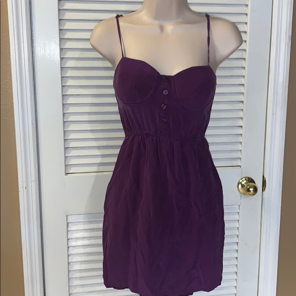 Purple dress flows great buttons tight waste